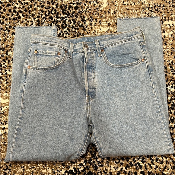 Classic 501 Light Blue Jeans - Picture 1 of 3